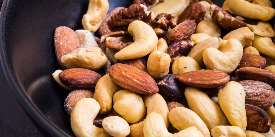 Потребляйте орехи для улучшения композиции тела и укрепления здоровья 